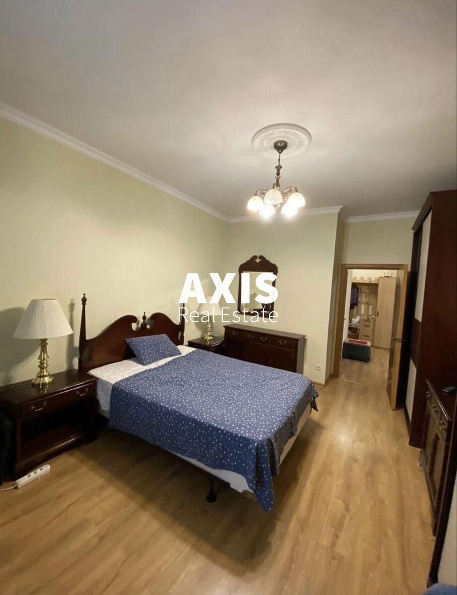 2k apartment vul. Mel'nykova 18Б3