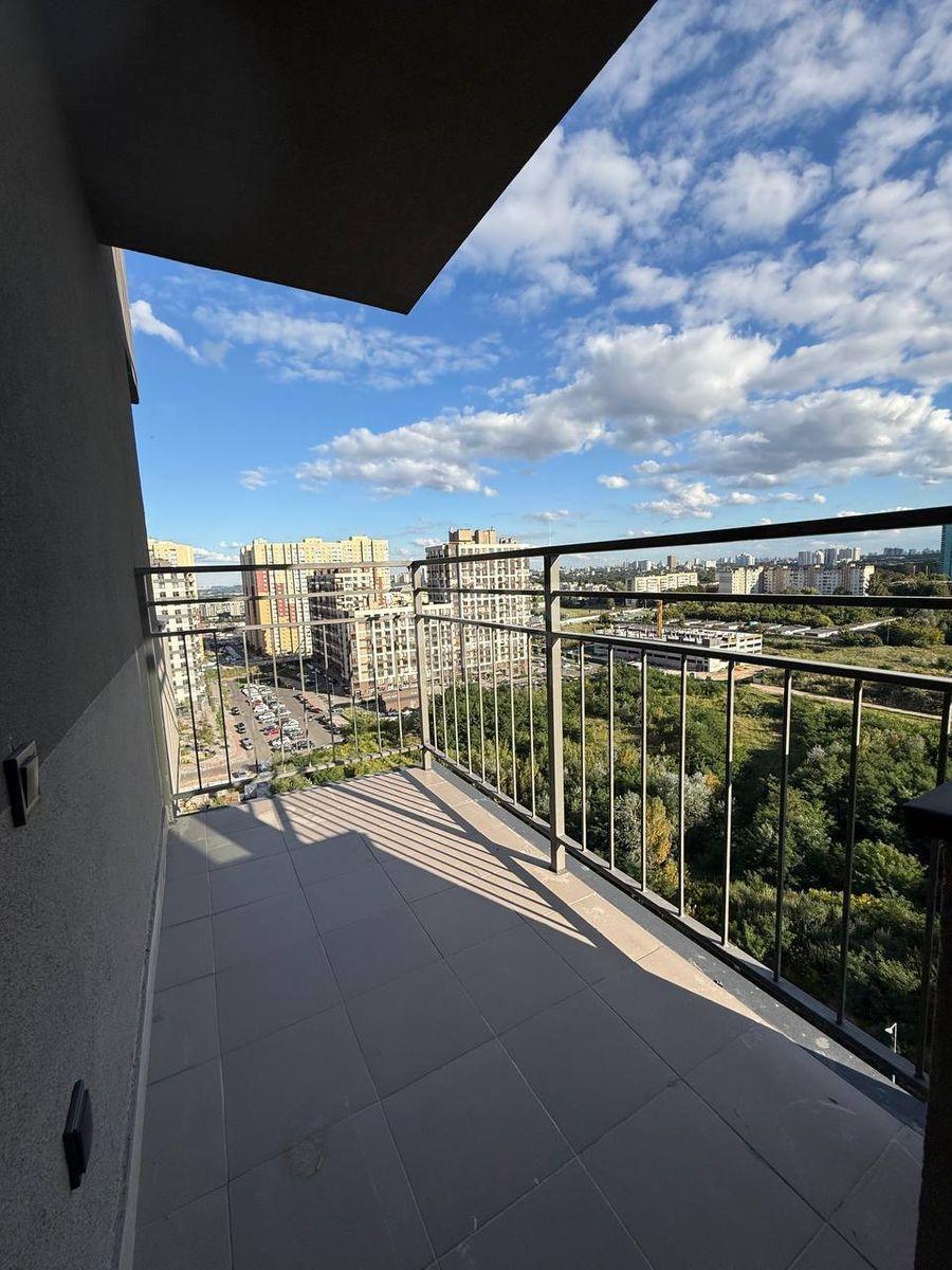 4k apartment vul. Rodyny Kristeriv 145813520