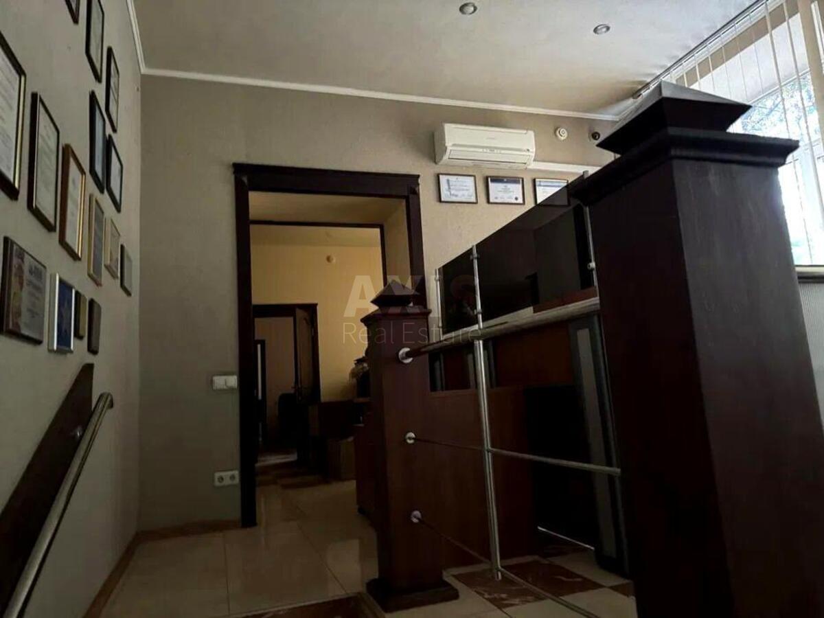 Офис ул. Деловая 6, 212м2624610