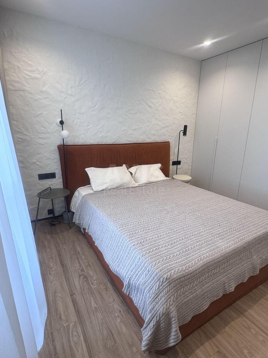 1k apartment pr-t Pravdy 83