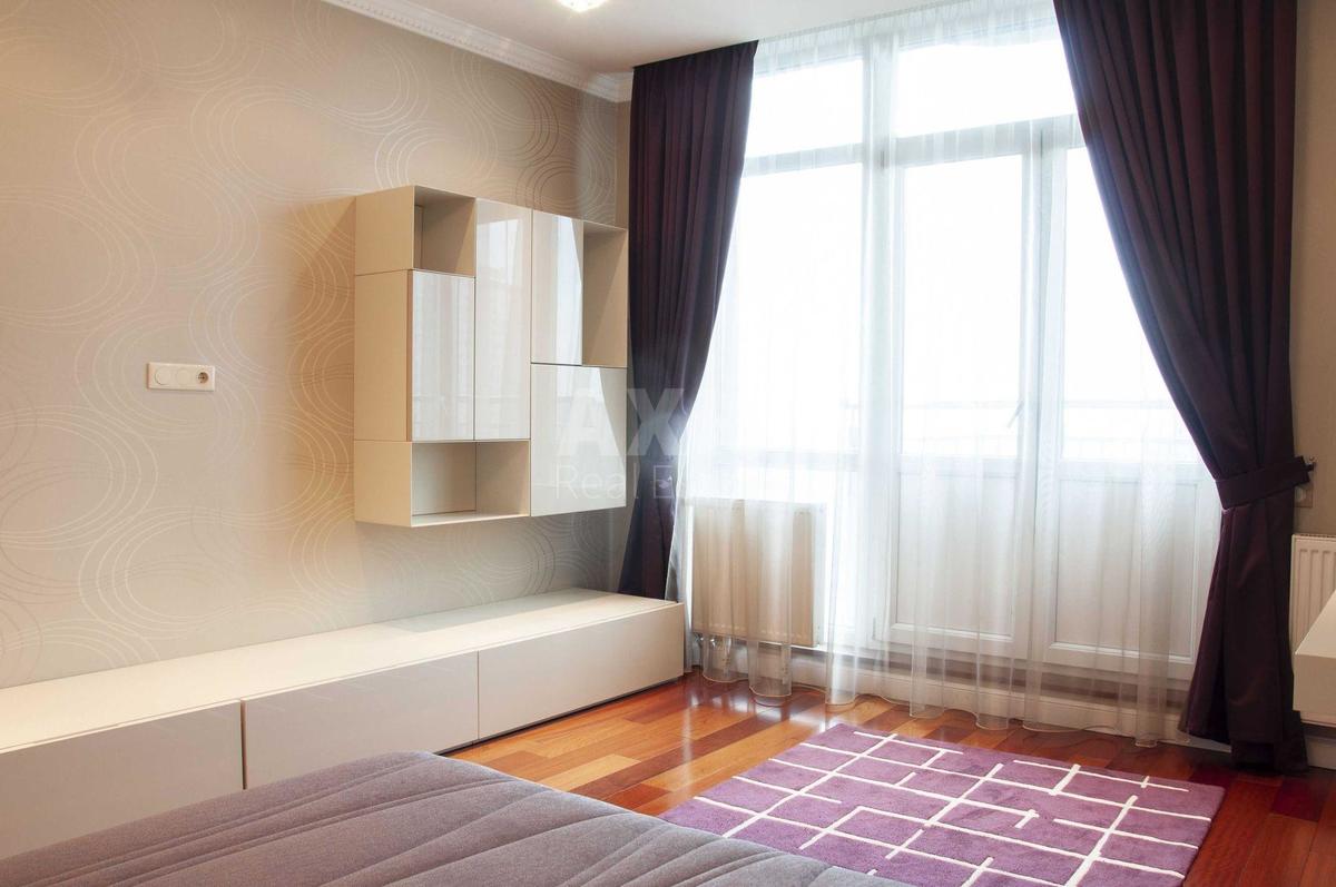 4k apartment vul. Zvirynec'ka 599