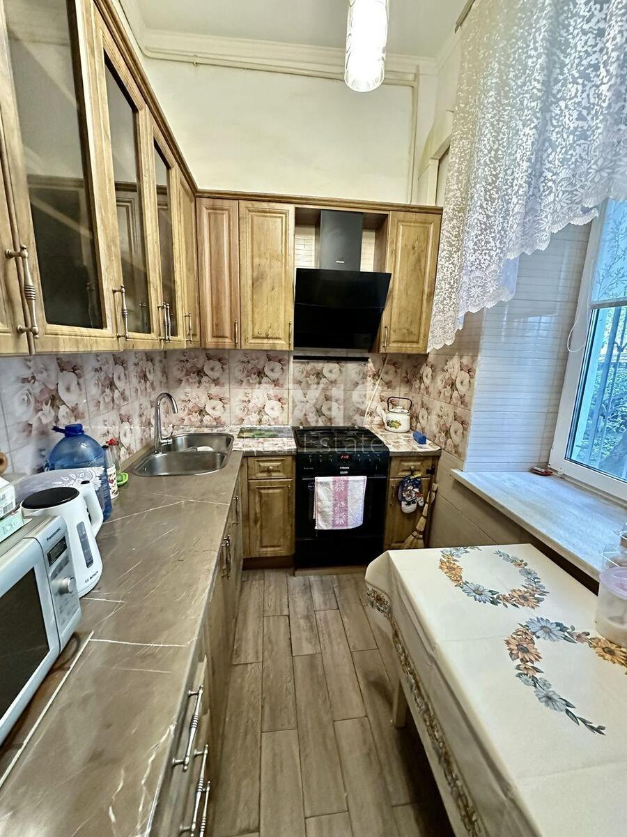 2k apartment vul. Knyaziv Ostrozkykh 29Б613700