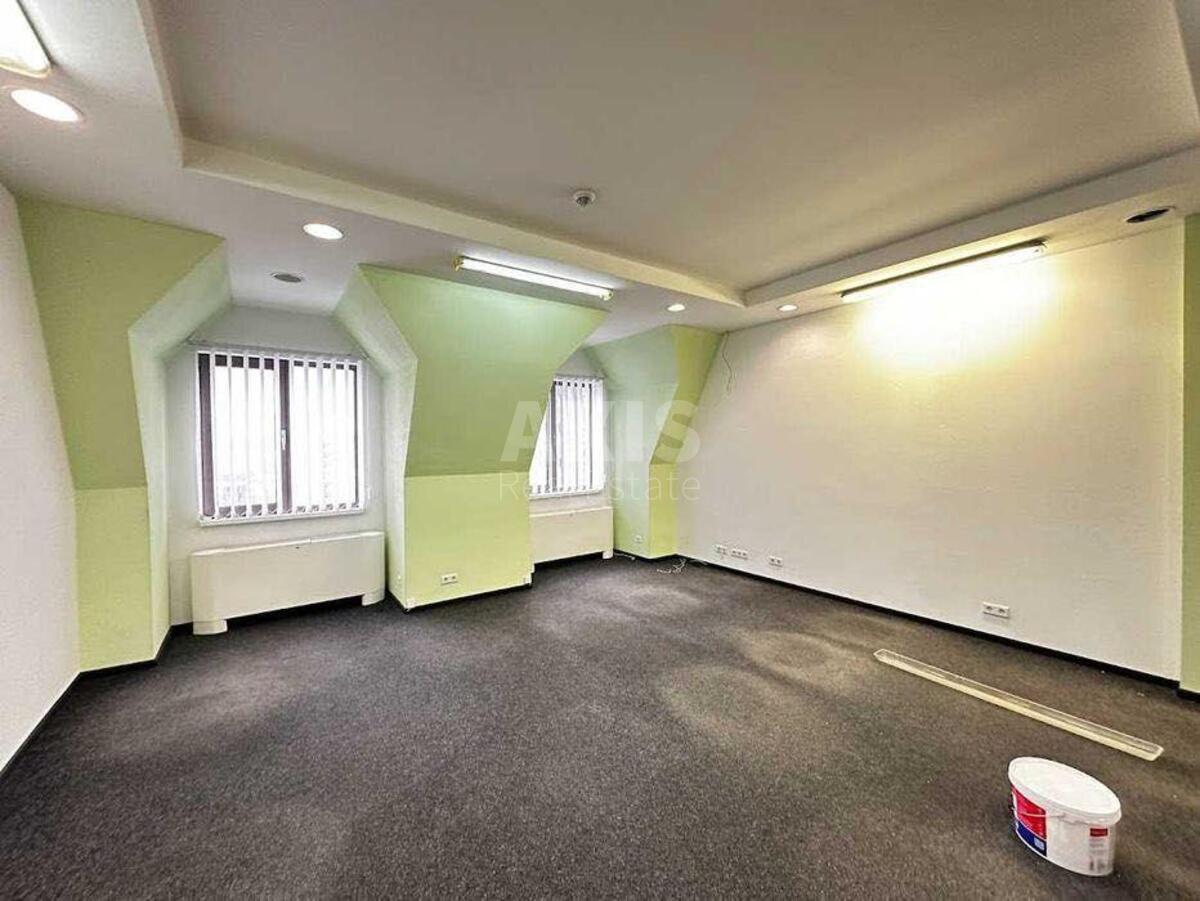 Office vul. Velyka Vasyl'kivs'ka 72, 344m2527894