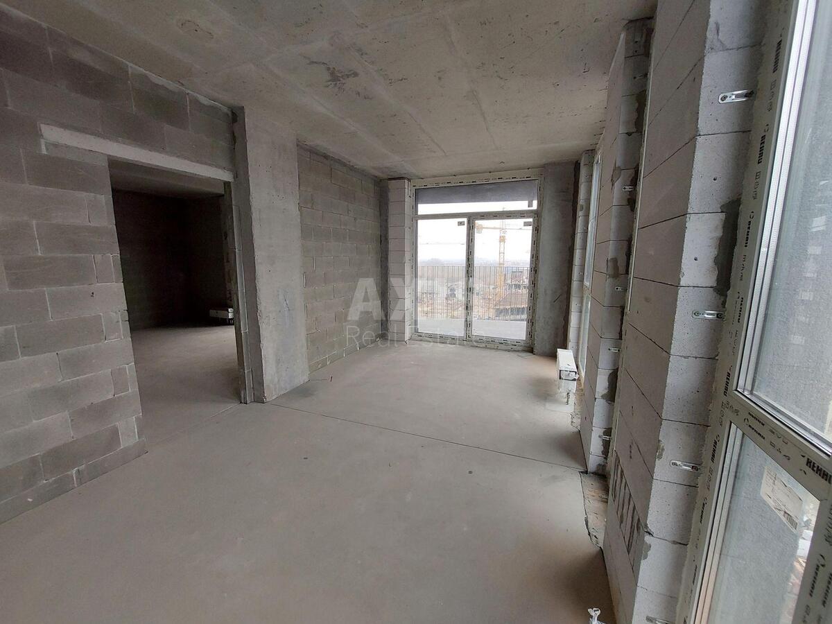 1k apartment vul. Brativ Shemetiv 10/87