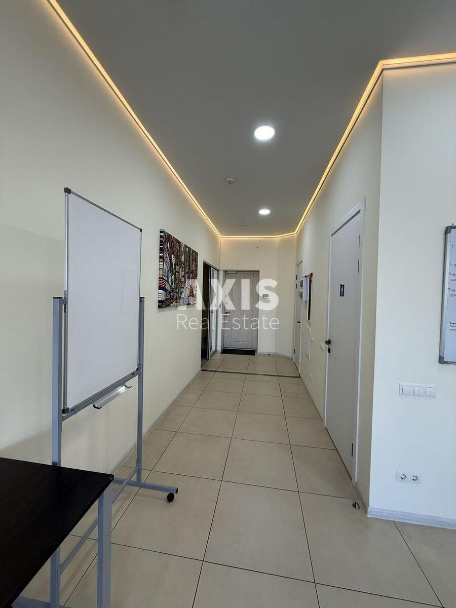 Office uzv. Klovs'kyj 7, 130m2537529