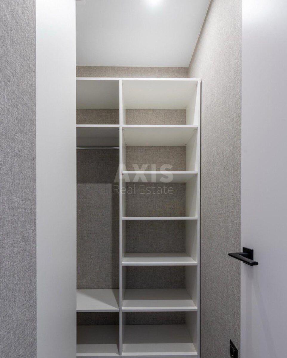 3k apartment vul. Grechka Marshala 449