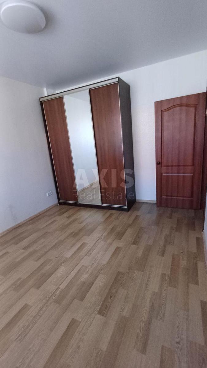 4k apartment vul. Boryspil's'ka 257