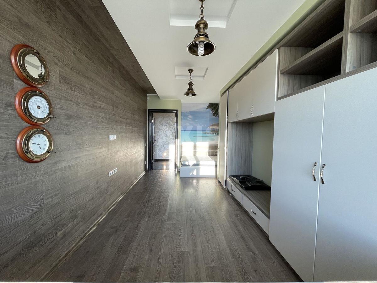 3k apartment pr-t Lobanovs'kogo 4Г7