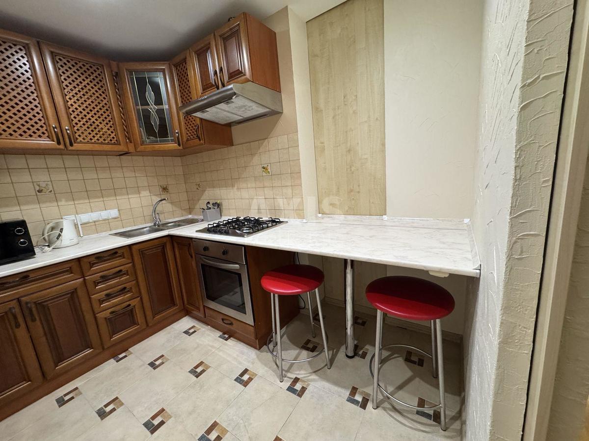 1k apartment uzv. Klovs'kyj 208