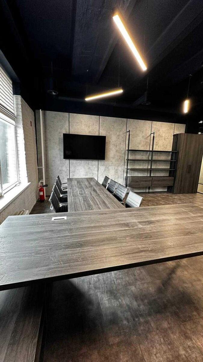 Office vul. Zhyljans'ka 59, 450m2