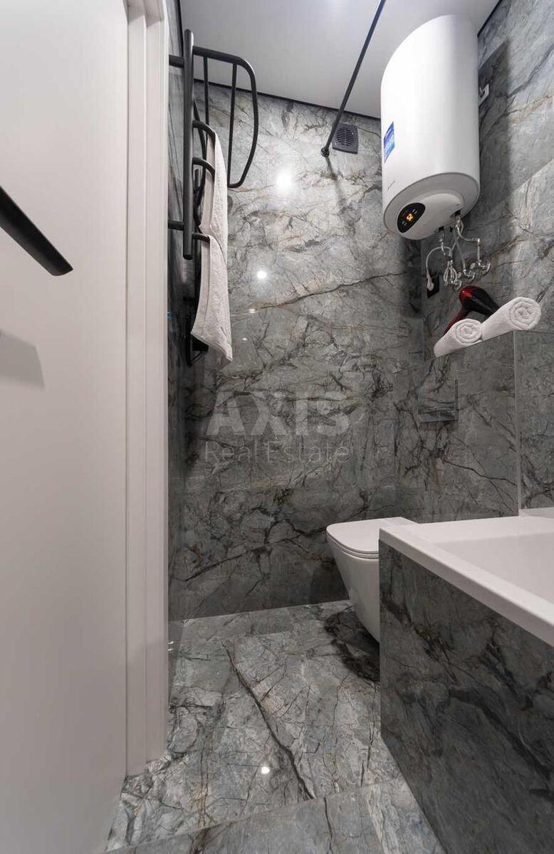 1k apartment vul. Oleksandra Olesja 5А5