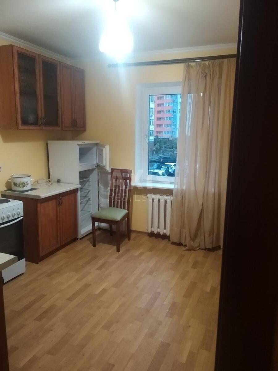 2k apartment vul. Urlivs'ka 34