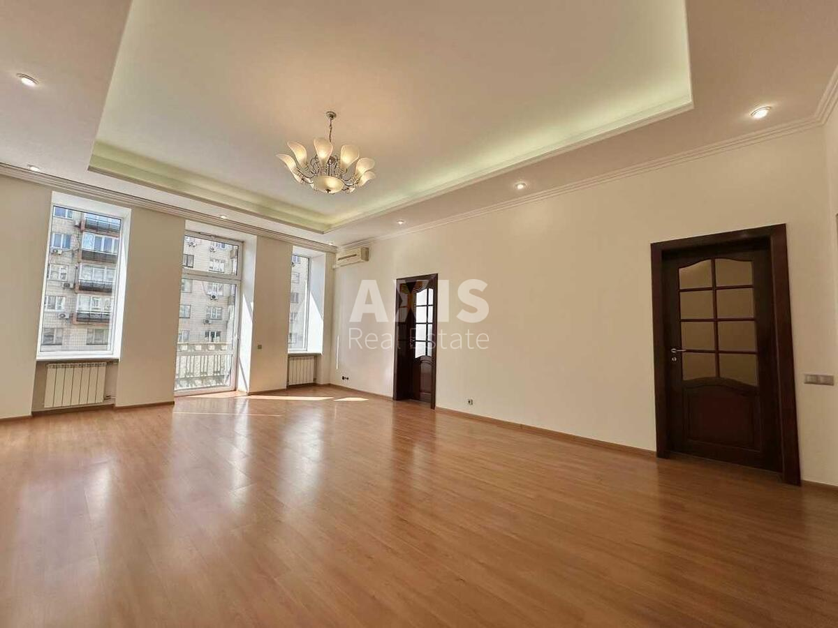 Офис ул. Кутузова 18/7, 155м2