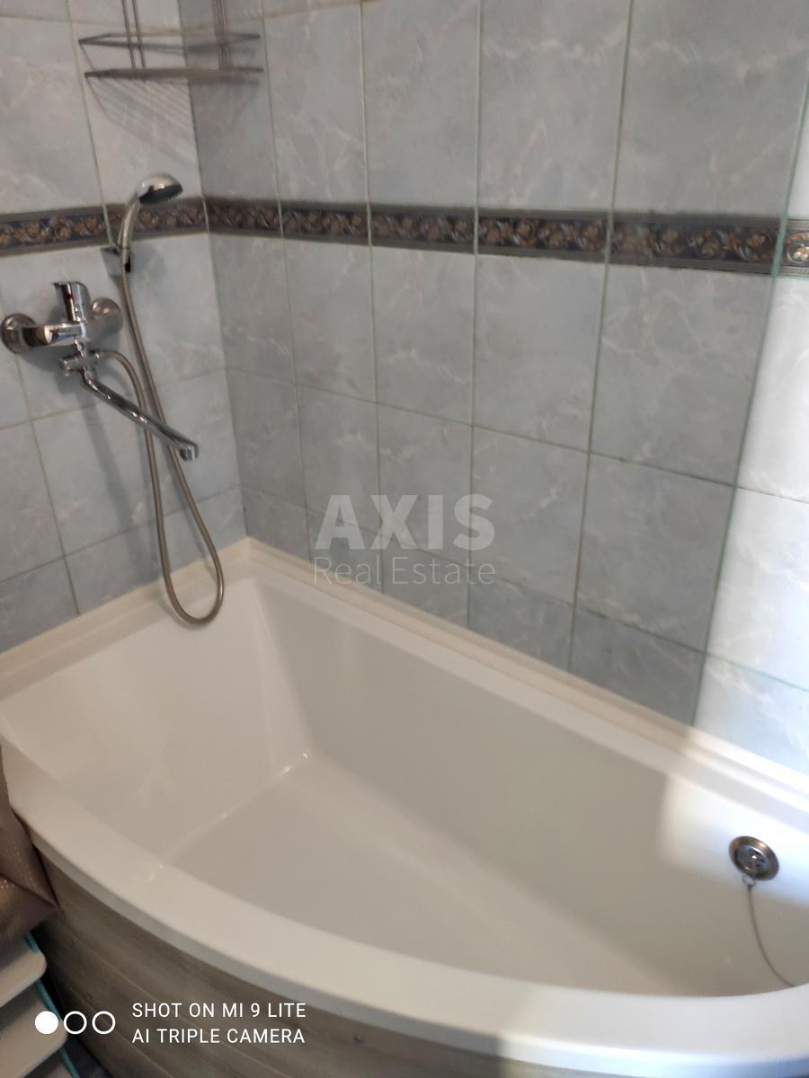 1k apartment vul. Henerala Almazova 9629906