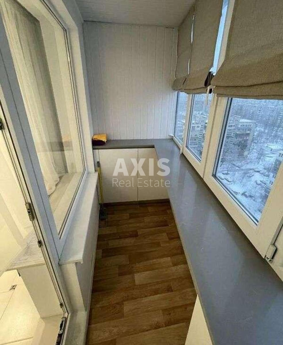1k apartment vul. Serafymovycha 173