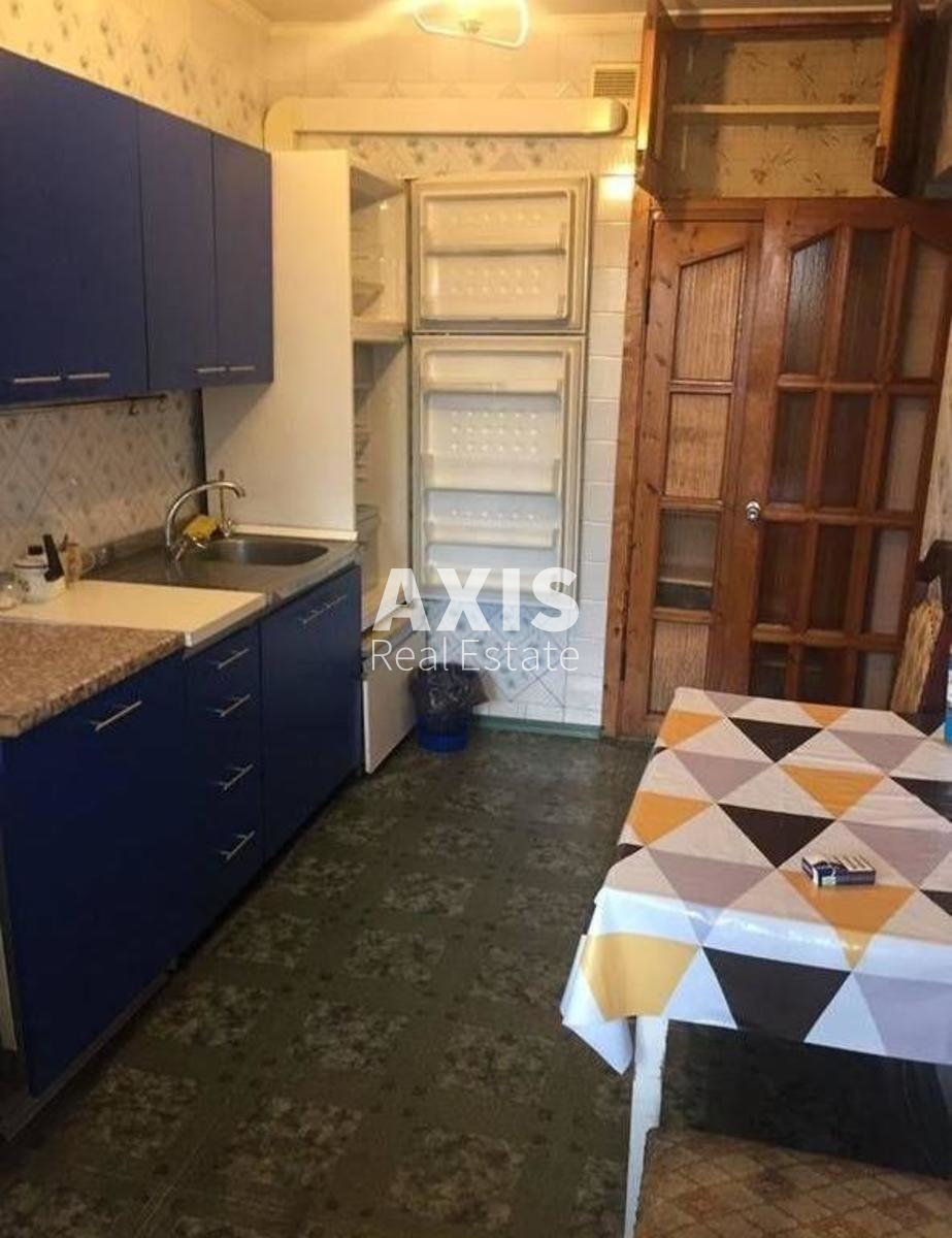 3k apartment vul. Antonovycha 1603
