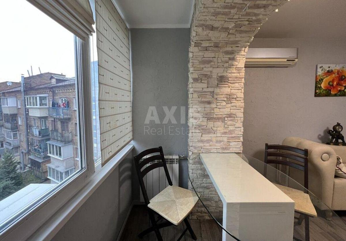 1k apartment vul. Zoologichna 4А2