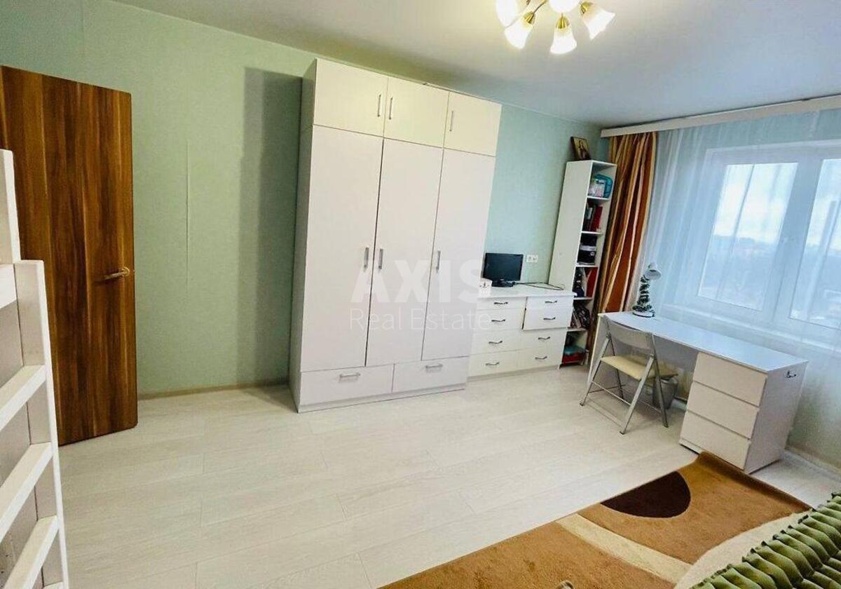 2к квартира ул. Белицкая 181