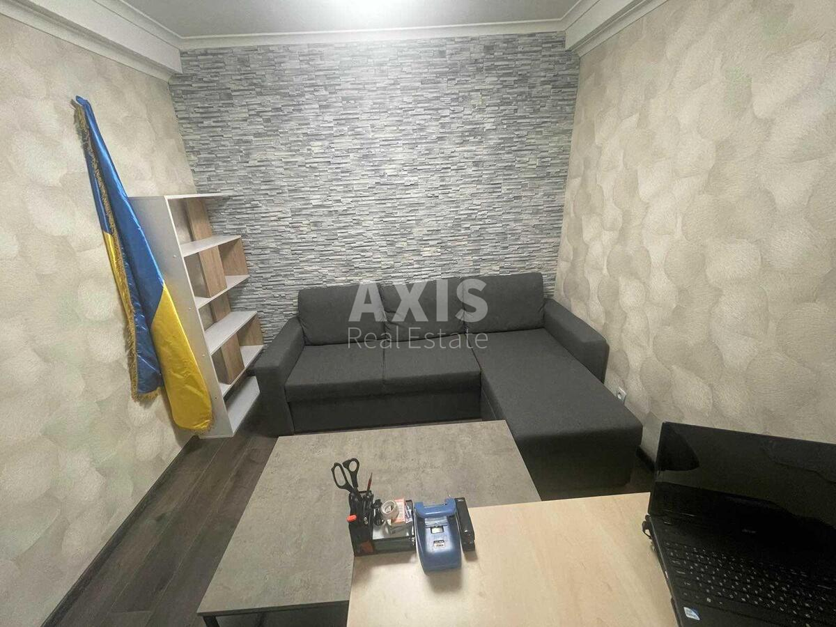 Office pr-t Povitryanykh Syl 52, 49m26032211