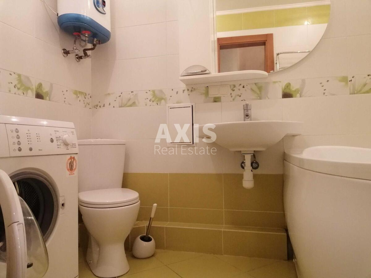 2k apartment vul. Mel'nykova 71601826