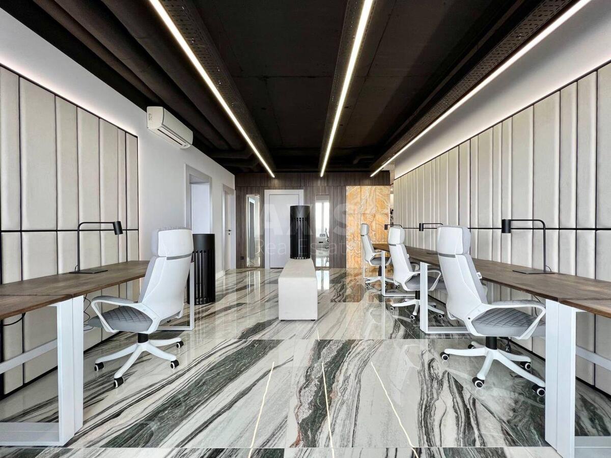 Office uzv. Klovs'kyj 7, 260m26028812