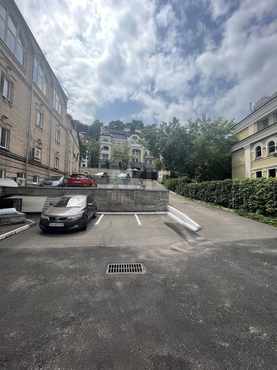 Office vul. Igorivs'ka 1/8, 3200m2595957