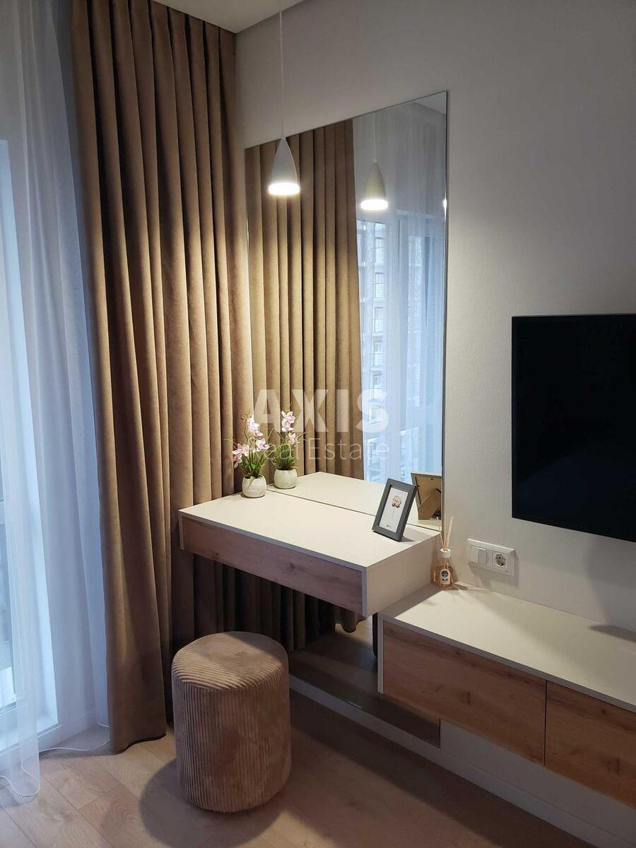 1k apartment vul. Myhajla Maksymovycha 247