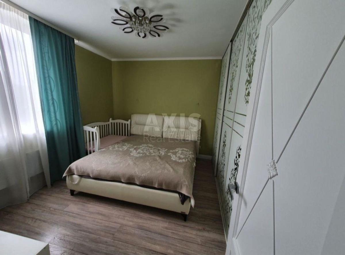 2k apartment vul. Sikors'kogo Igorja Aviakonstruktora 10