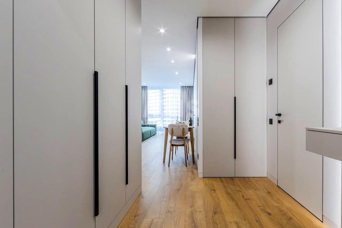 2k apartment vul. Prychal'na 12640539