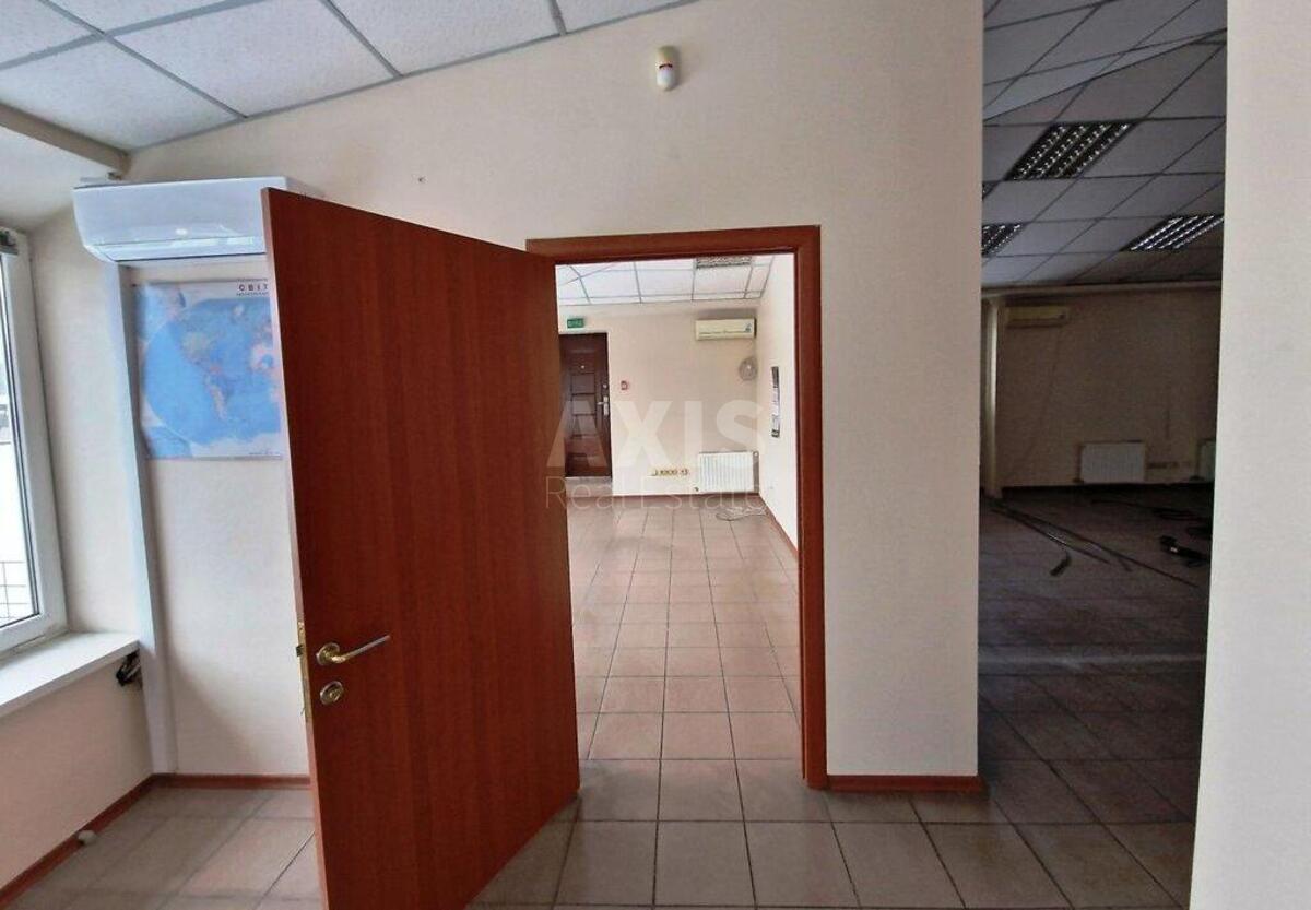 Office vul. Syrec'ka 25, 284m23