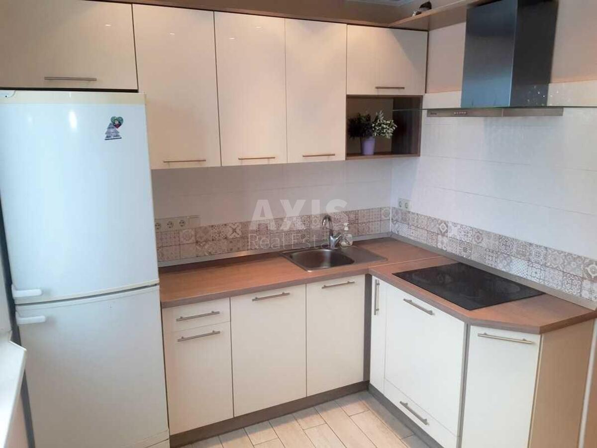 1к квартира пр-т Глушкова Академика 2359953