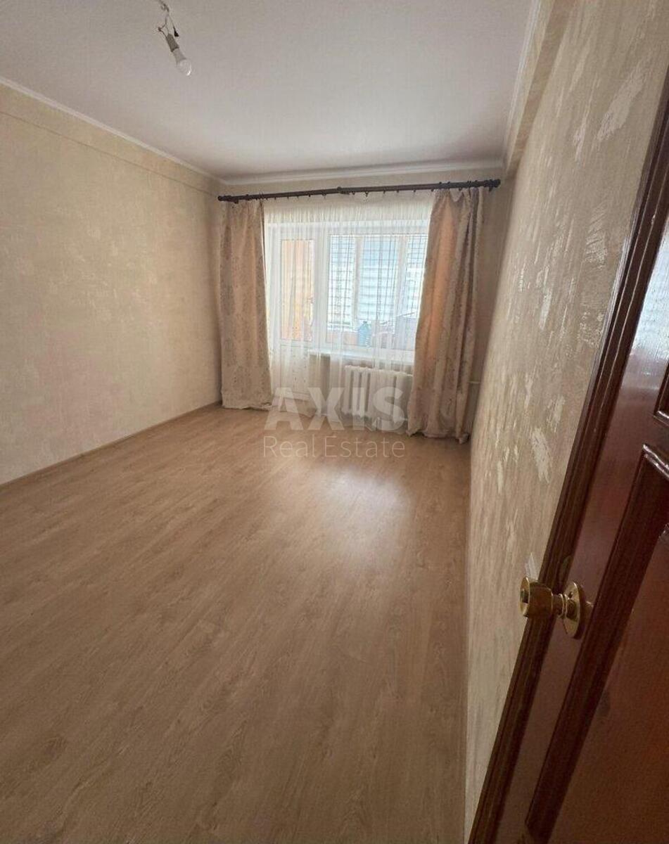 3к квартира ул. Туполева Академика 58