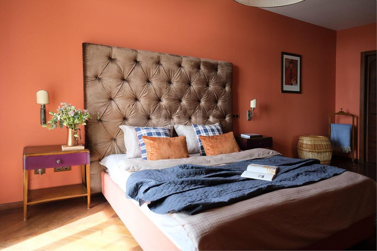 4k apartment vul. Zvirynec'ka 590