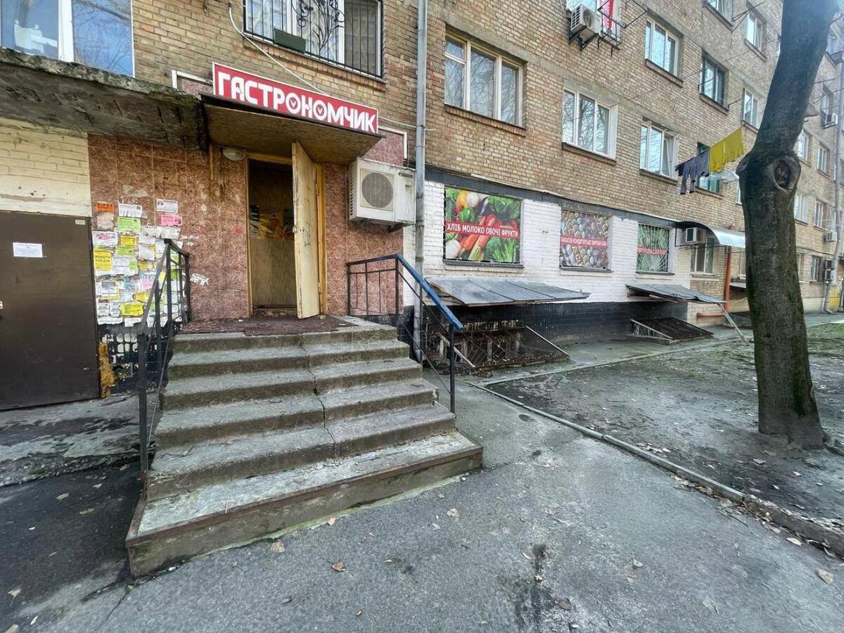 Объект торговли ул. Телиги Елены 45А, 72м262586