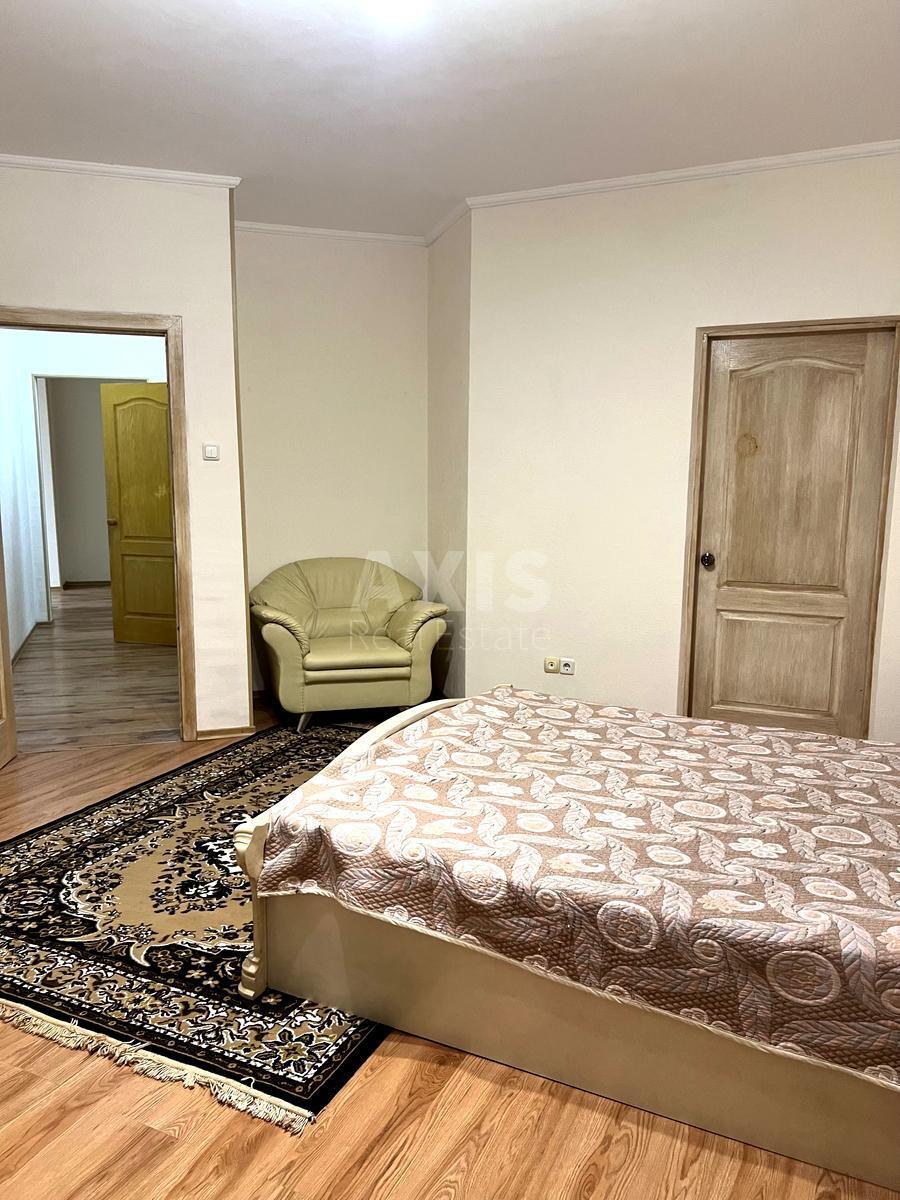 3k apartment vul. Sribnokil's'ka 16243812