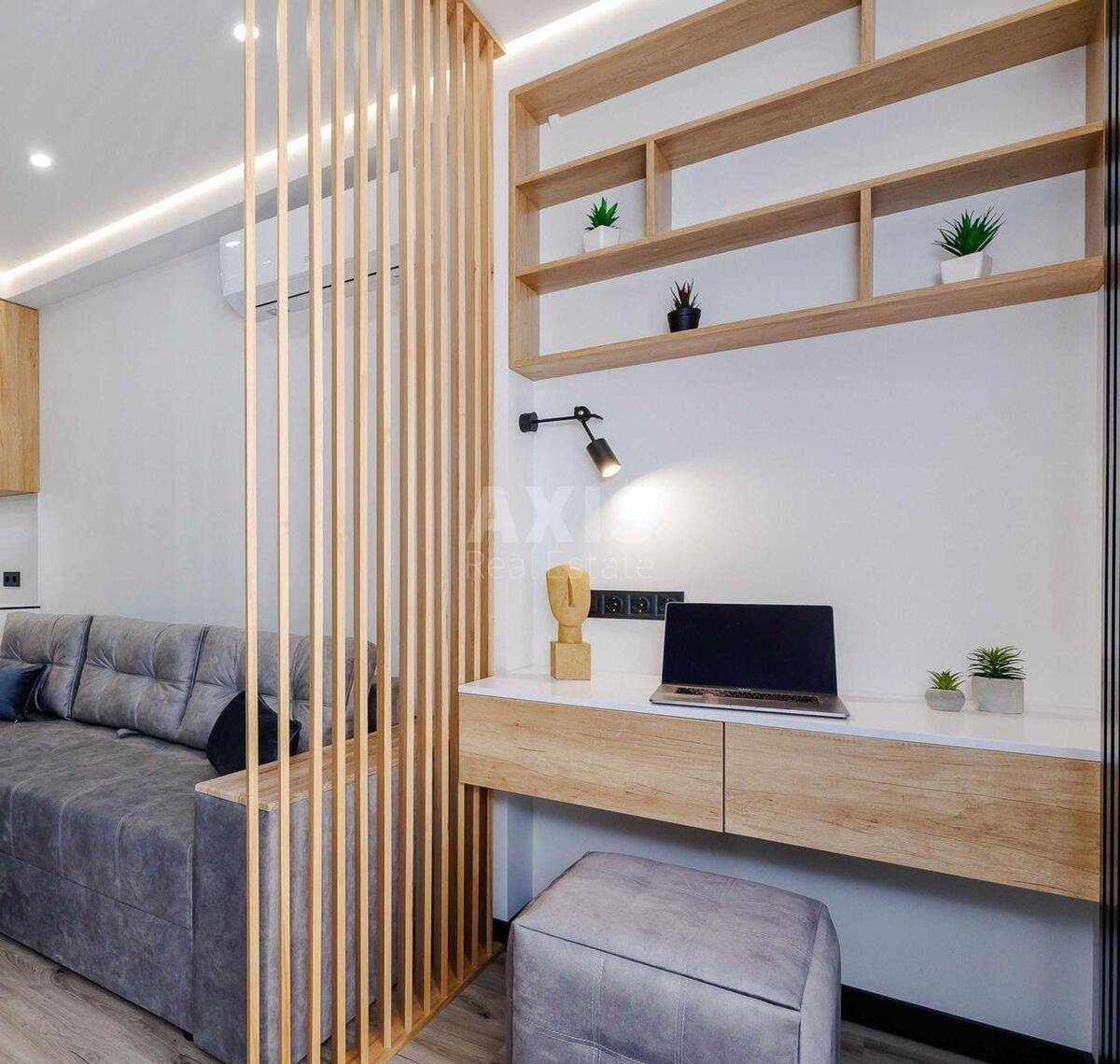 1k apartment vul. Myhajla Maksymovycha 243