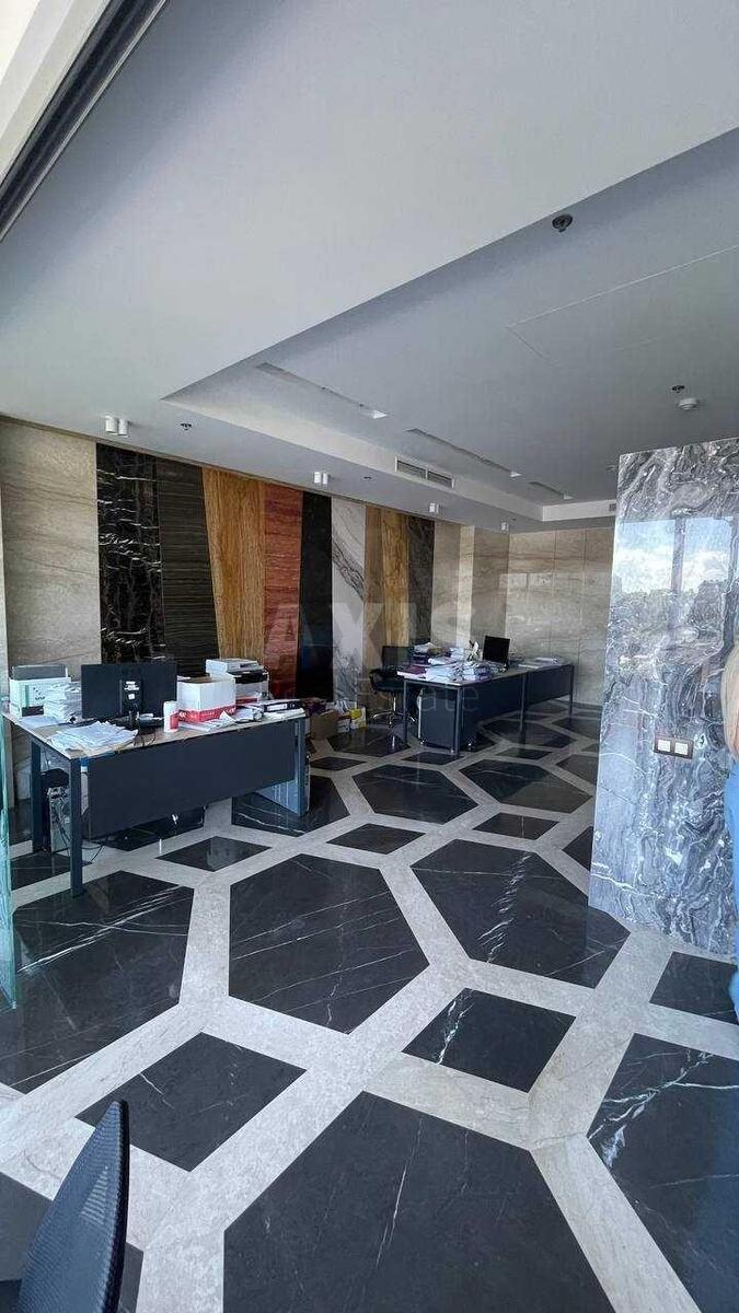 Офис пл. Спортивная 1А, 118м21