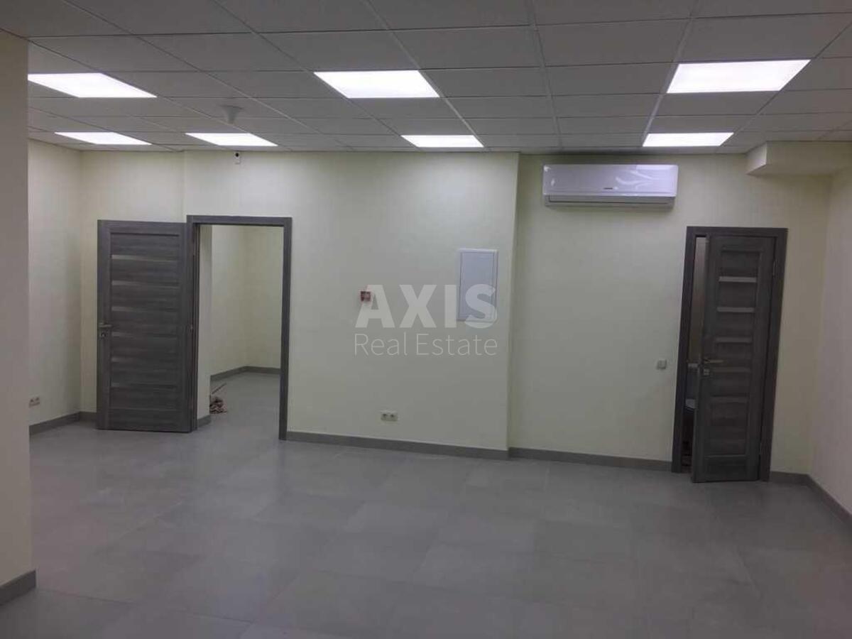 Trade object vul. Lebedjeva Mykoly 4/39А, 62m2586759