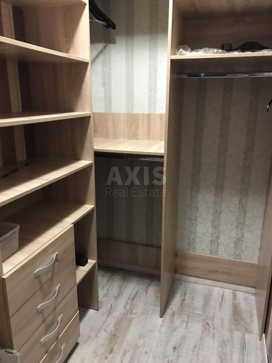 2к квартира ул. Патриарха Мстислава Скрипника 403
