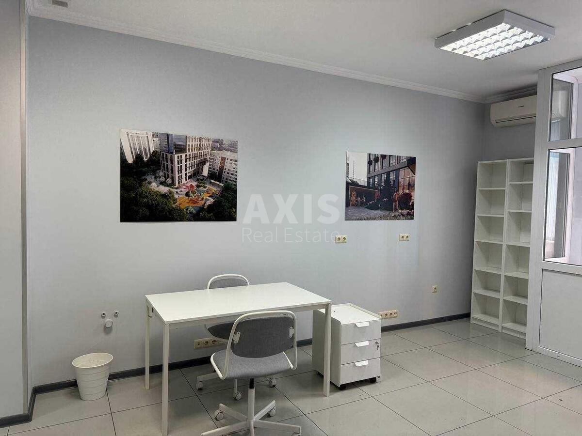 Офис бул. Леси Украинки 7А, 140м2588039