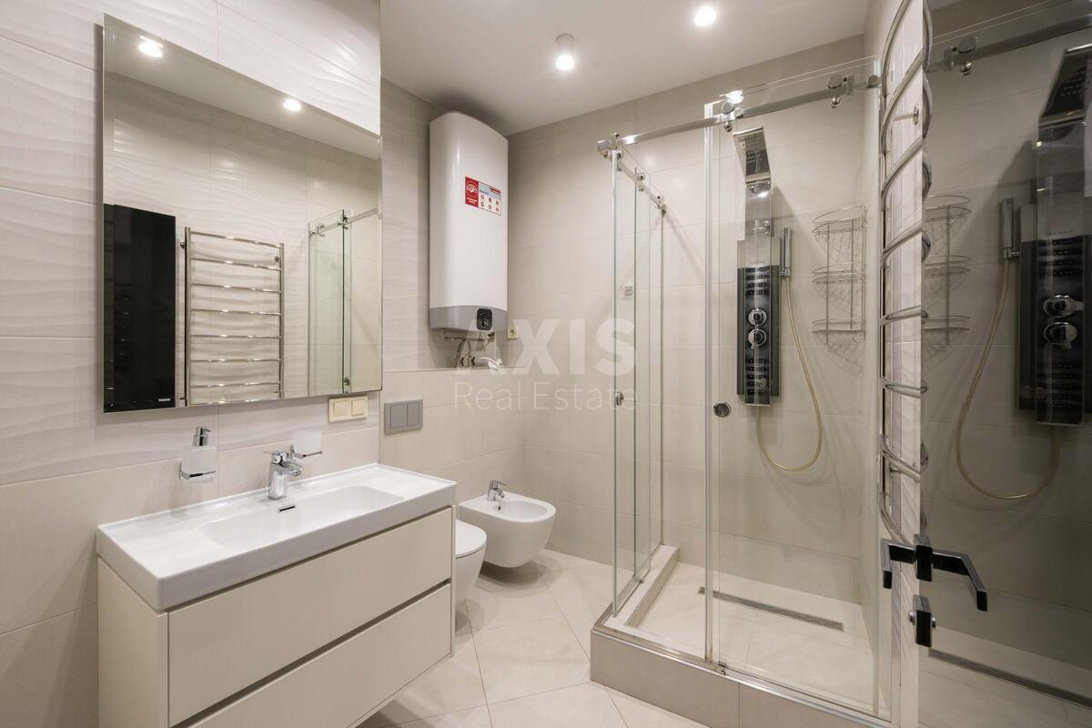 4k apartment vul. Buslivs'ka 126312118