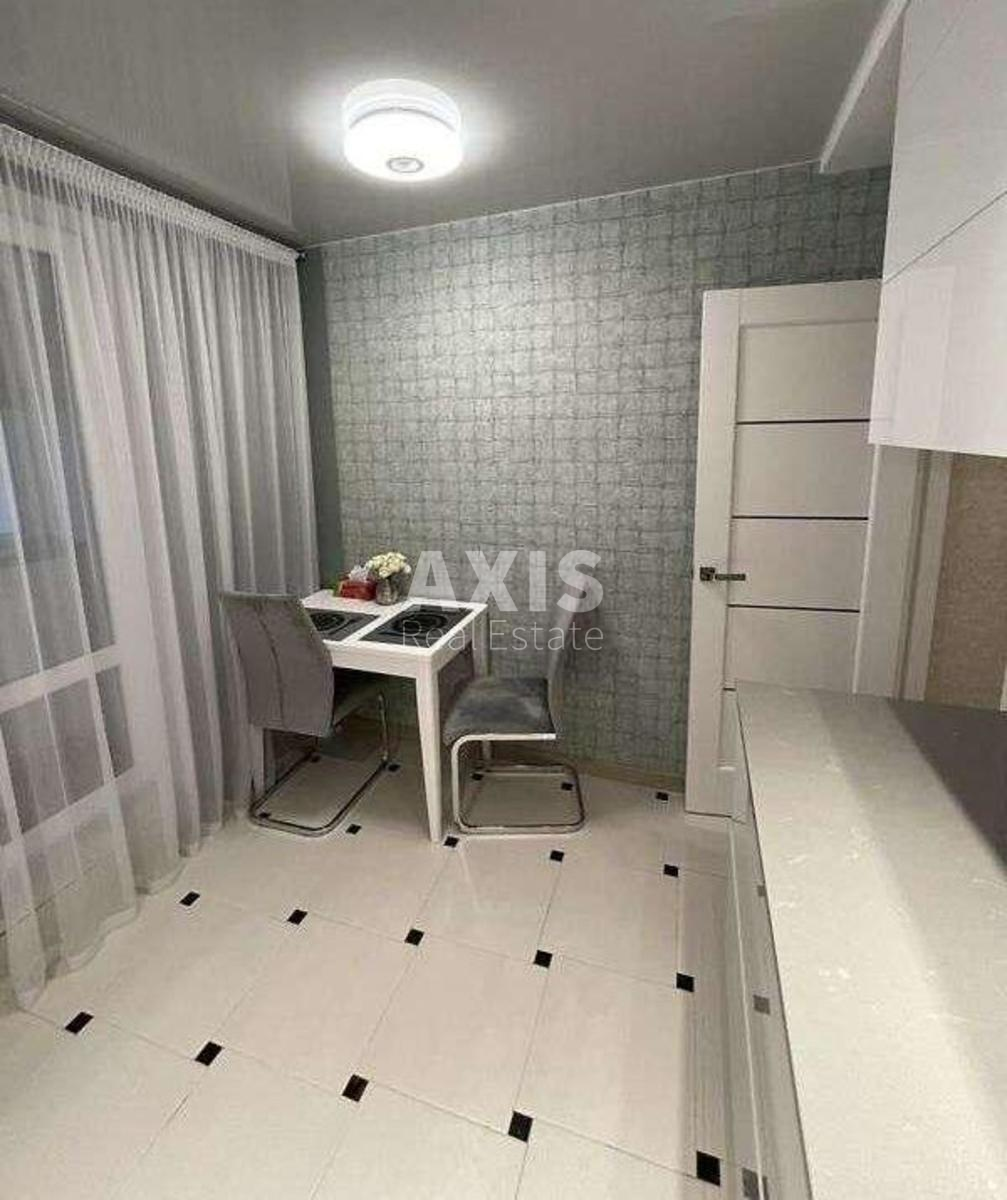 1k apartment vul. Serafymovycha 170