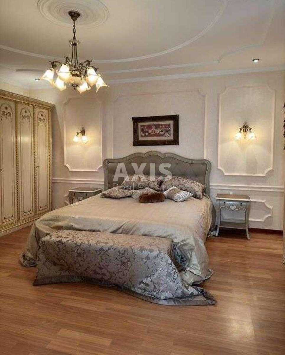 4к квартира ул. Старонаводницкая 132
