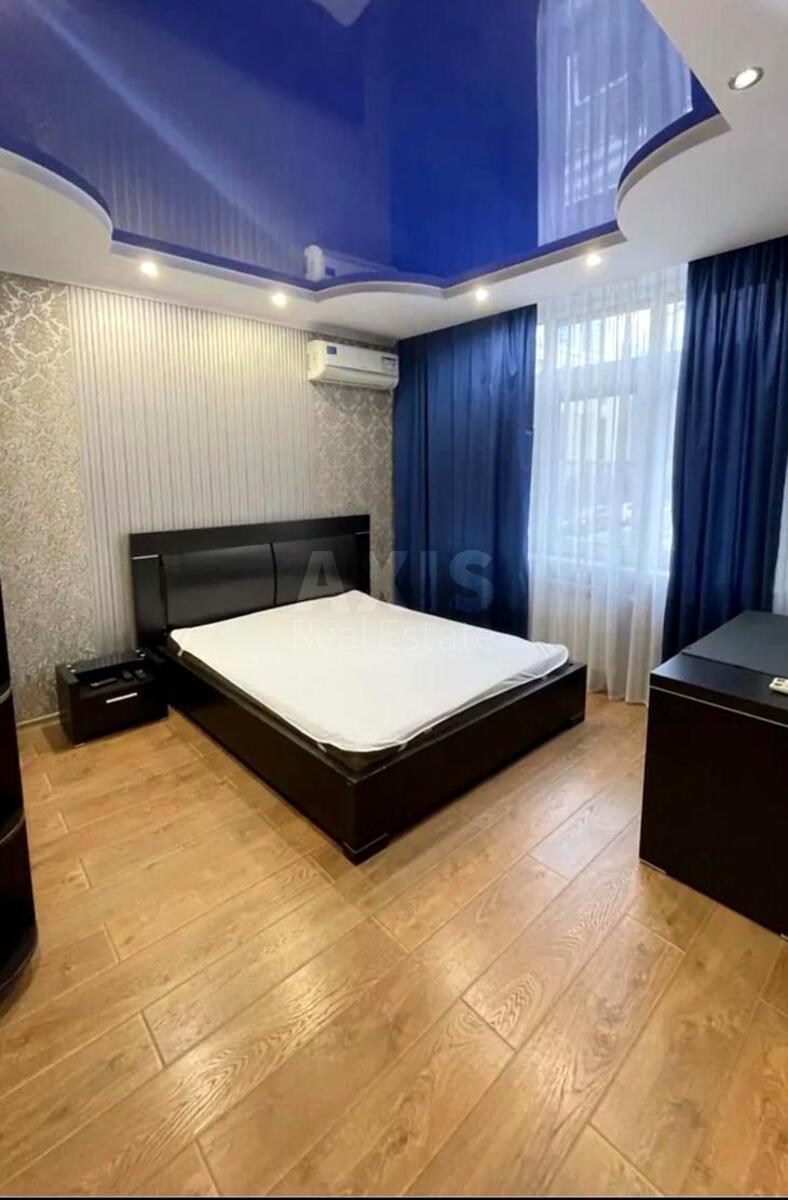 2k apartment vul. Sikors'kogo Igorja Aviakonstruktora 4Б632705