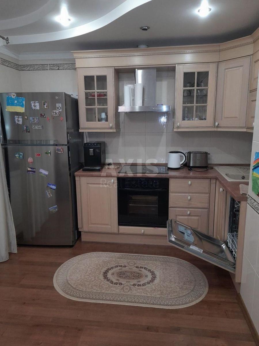 2k apartment vul. Dragomanova 2Б