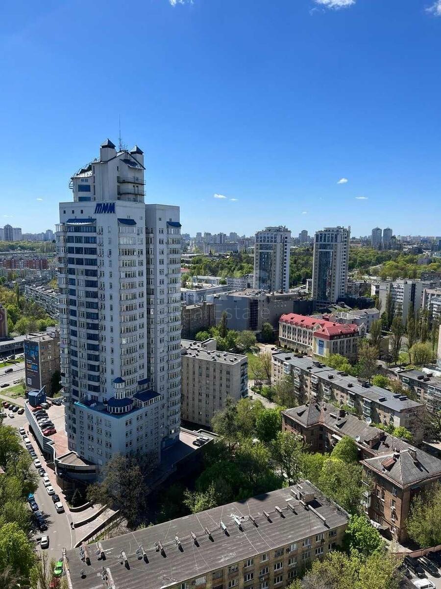 Office vul. Kyrylo-Mefodii'vs'ka 2, 75m2597395