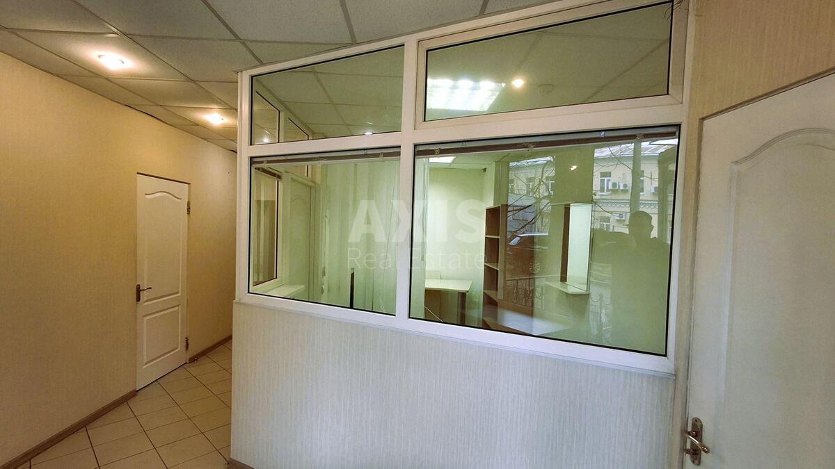 Office prov. Ipsylantijevs'kyj 3, 95m29