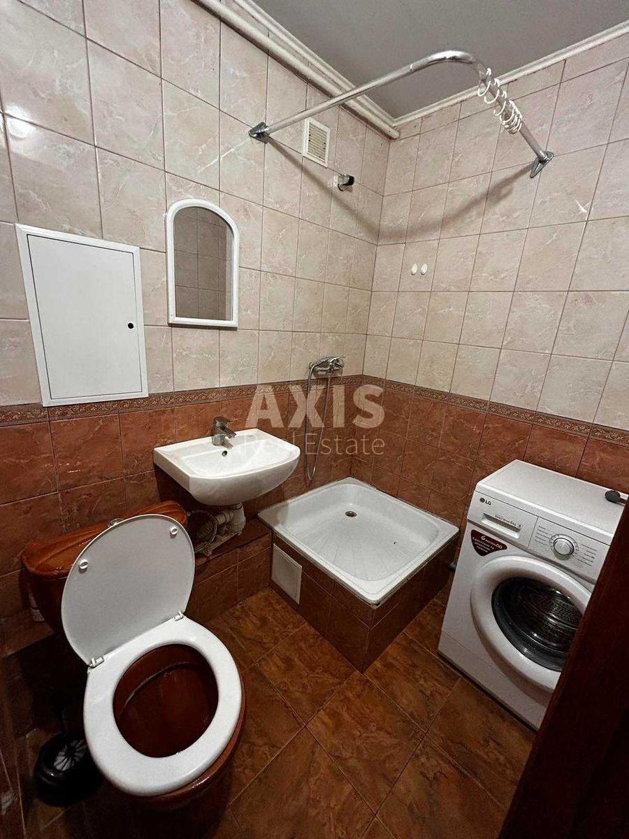 2k apartment vul. Danyla Shherbakivs'kogo 355