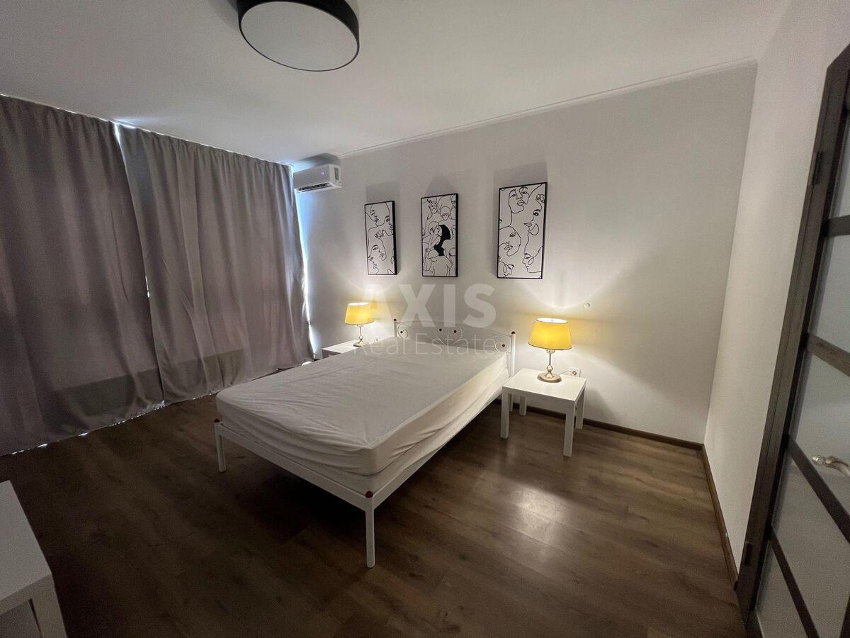 3k apartment vul. Zabolotnogo Akademika 153