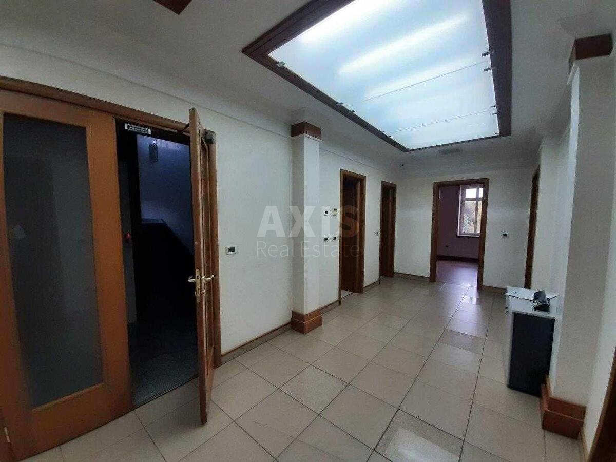 Office vul. Volos'ka 11А, 962m20